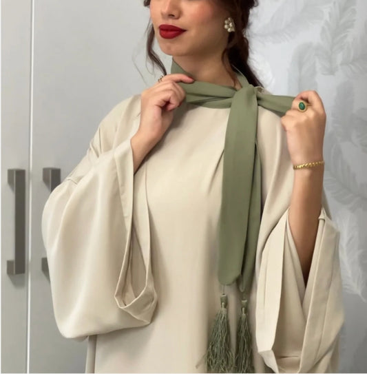 Abaya avec noeud